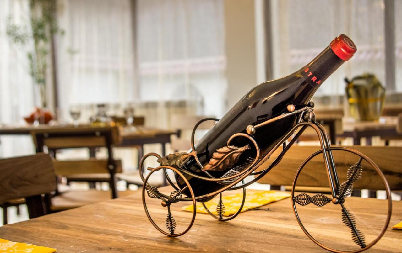 Family Hotel Virgin Рибариця Екстер'єр фото